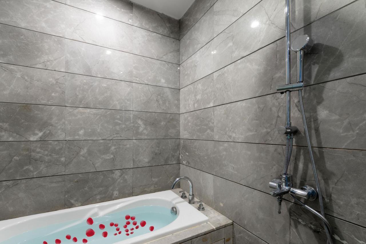 Jiajia Mix International Apartment Beijing Road Branch Гуанджоу Екстериор снимка